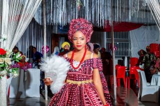 Carla Bruni : style vestimentaire et projets avec Rousteing