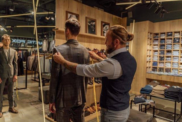 Le gilet de costume : toutes les façons de le porter Le gilet de costume : toutes les façons de le porter